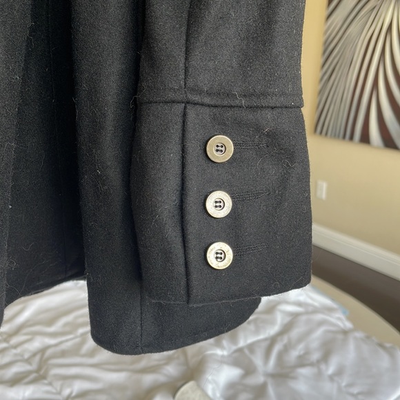 Beautiful flattering Buffalo wool coat - Picture 11 of 14